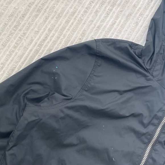 Carhartt Black Hooded Jacket - Picture 10 of 10